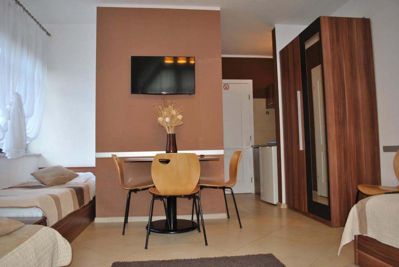 Dog Friendly Dom, Apartamenty Wichrowe Wzgorza Z Basenem Brenna Ustroń Eksteriør bilde